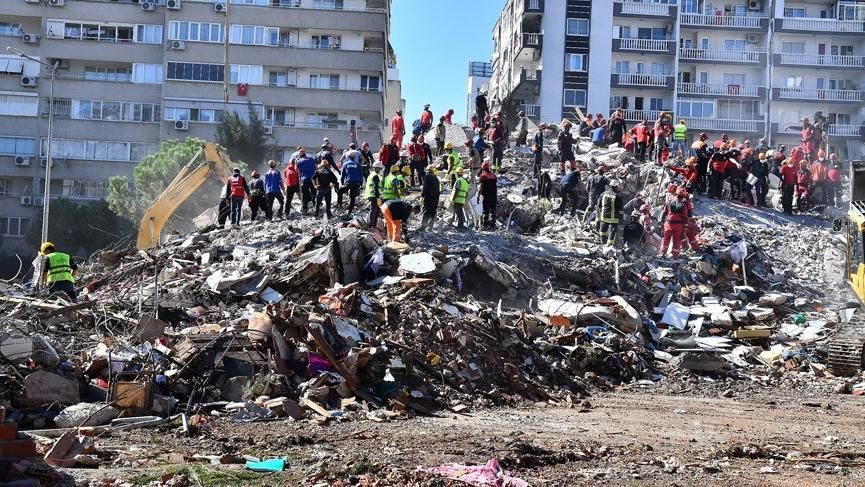 İzmir depreminde ölü ve yaralı sayısı arttı - Sayfa 8