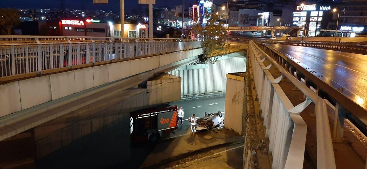 Avcılar'da otomobil viyadükten düştü! 3 yaralı - Sayfa 5