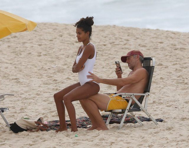 Vincent Cassel ve Tina Kunakey tatilde - Sayfa 3