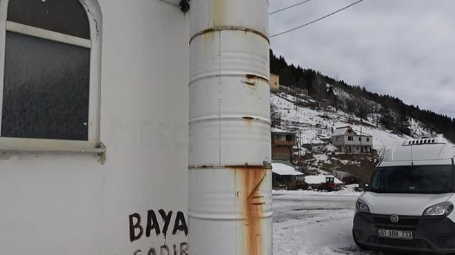 Karadenizli zekasının örneği! Bu mescidin minaresi petrol varillerinden - Sayfa 7