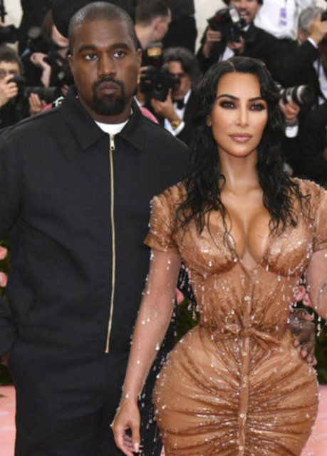 Kim Kardashian kuaför koltuğunda uyuyakaldı - Sayfa 8