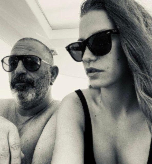 Serenay Sarıkaya'dan aşk iddialarına yanıt: Yapılan yorumları kınıyorum - Sayfa 6