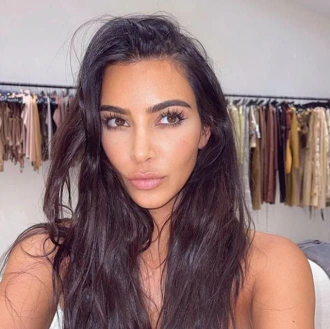 Kim Kardashian Instagram'da dalga konusu oldu! - Sayfa 7