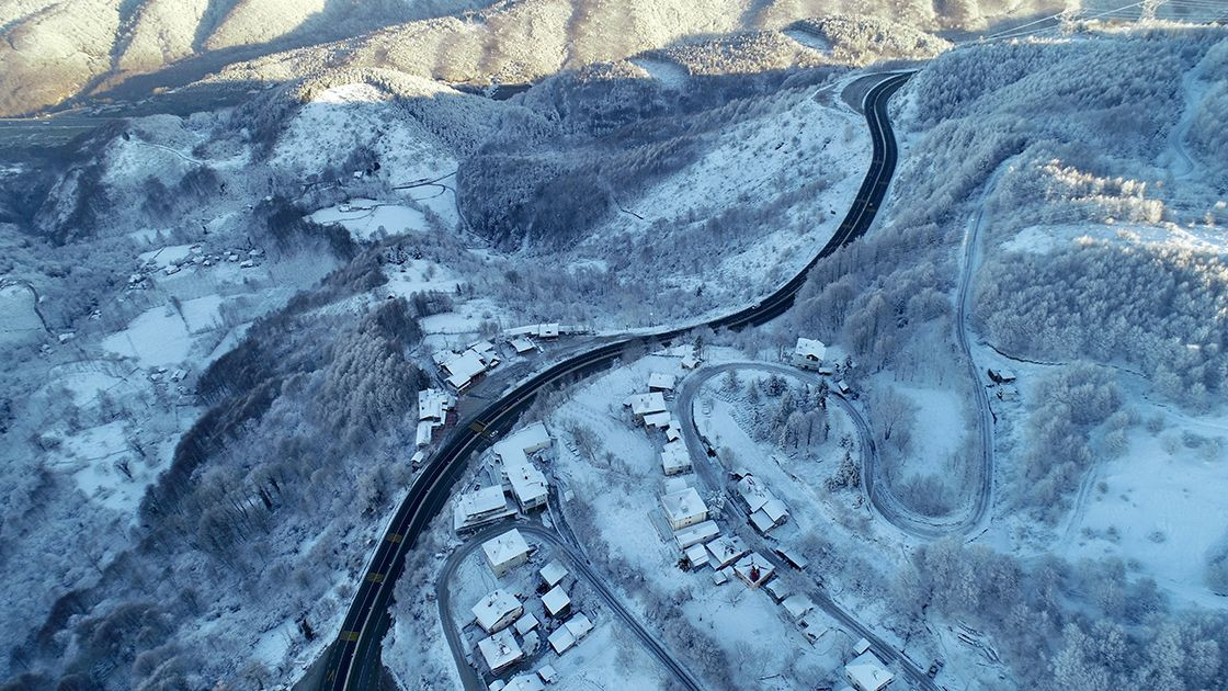 Bolu Dağı'nda kar manzarası drone ile görüntülendi - Sayfa 1
