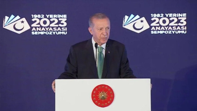 Cumhurbaşkanı Erdoğan’dan anayasa çağrısı: Gelin müzakere edelim