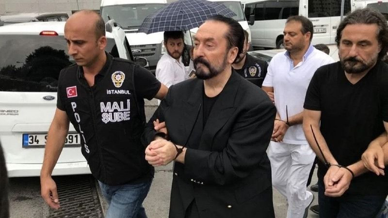 Adnan Oktar'dan müridlerine gizli mesaj! - Sayfa 7