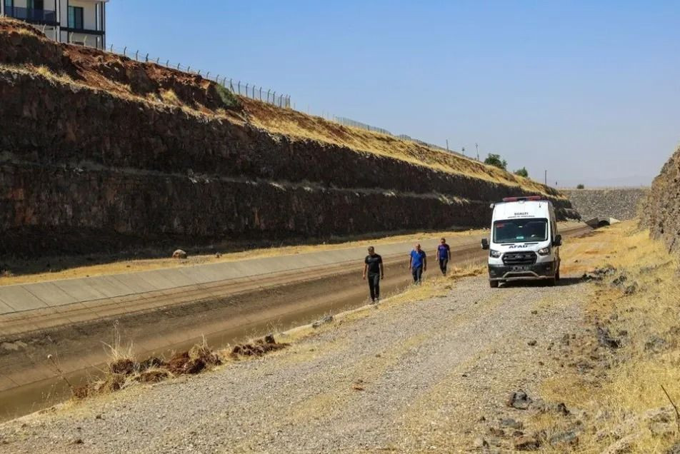 Kayıp Narin'i arama çalışmaları devam ediyor: 130 kişinin ifadesine başvuruldu - Sayfa 10