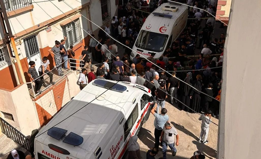 Gaziantep'te baba katliamı! Eşini ve 4 çocuğunu öldürüp intihar etti - Sayfa 1