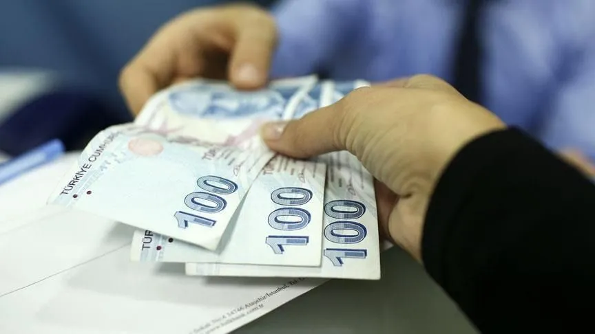 Emekliler 2025 bayram ikramiyesi zammına odaklandı! Kulislerde konuşulan rakamlar ne?