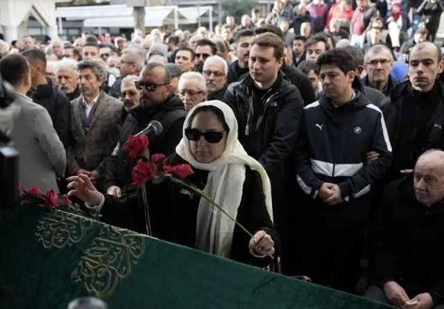 Ece Gürel "Cadılık eğitimi alıyordu" iddiası! Hocasından şoke eden sözler! - Sayfa 6
