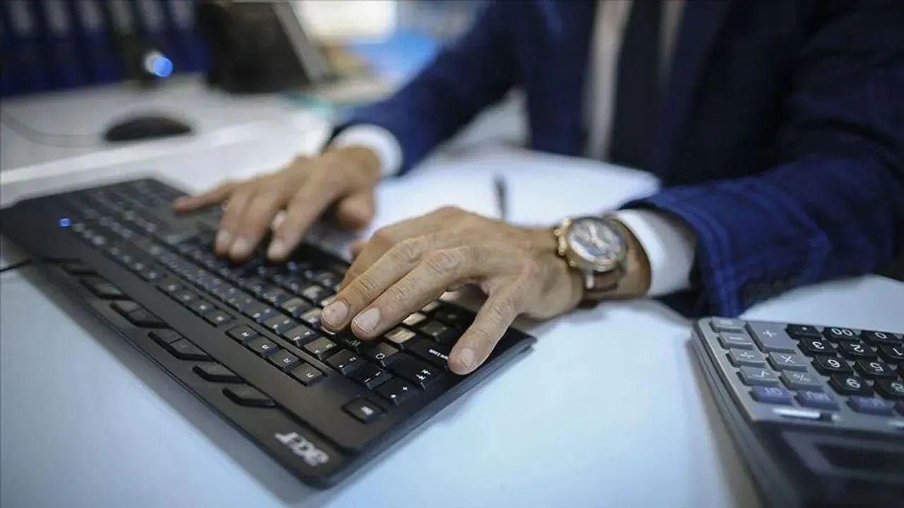 Memur çalışma saatleri değişecek mi? Yarı zamanlı çalışma hakkı geliyor