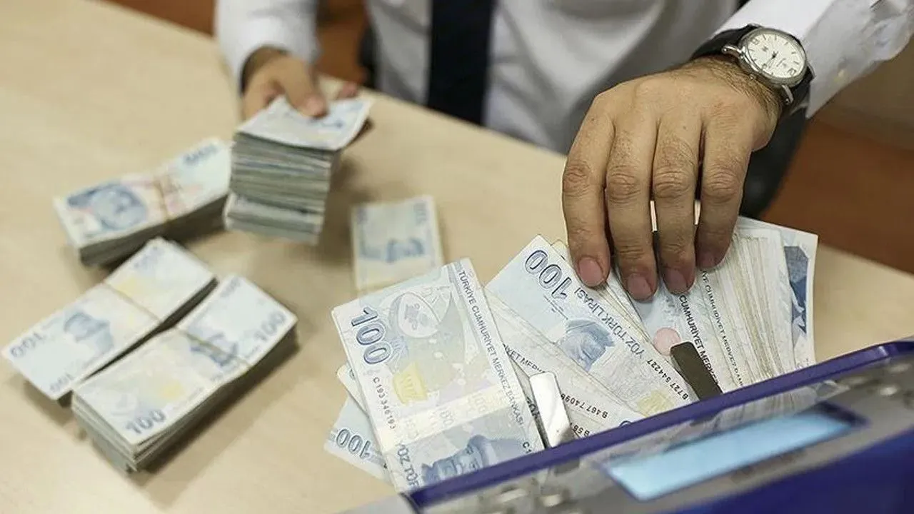 İkramiye farkı için 2 tarih verildi! Emeklilerin gözü bu haberde