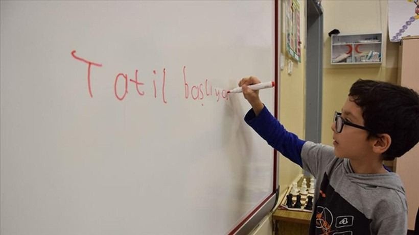 Öğrencilere 12 gün tatil sürprizi!  Takvim belli oldu - Sayfa 10