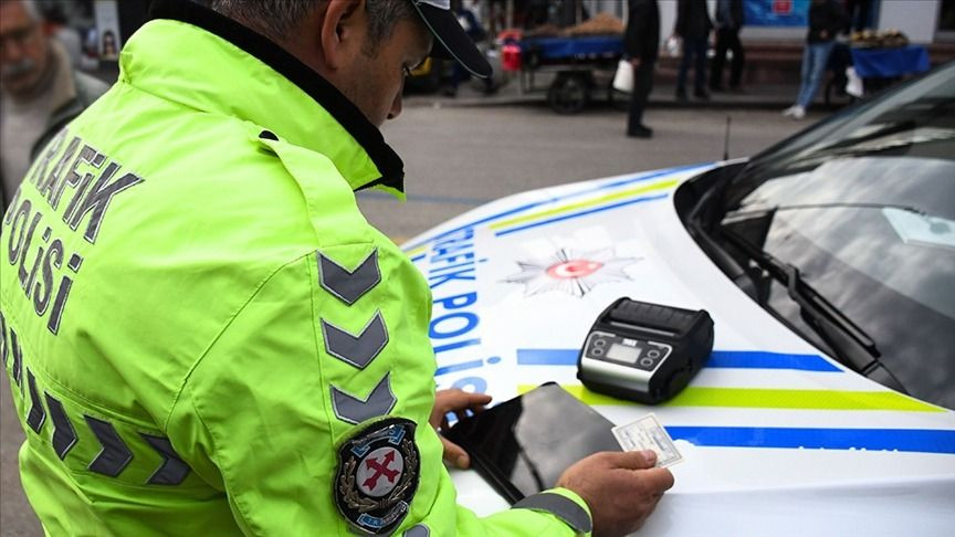 Yeni düzenleme Meclis'te: Trafikte cezalar katlanıyor - Sayfa 8