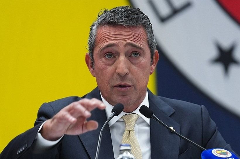 Kadıköy'de İsmail Kartal krizi! Pankart kaldırıldı, Ali Koç’a sert tepki