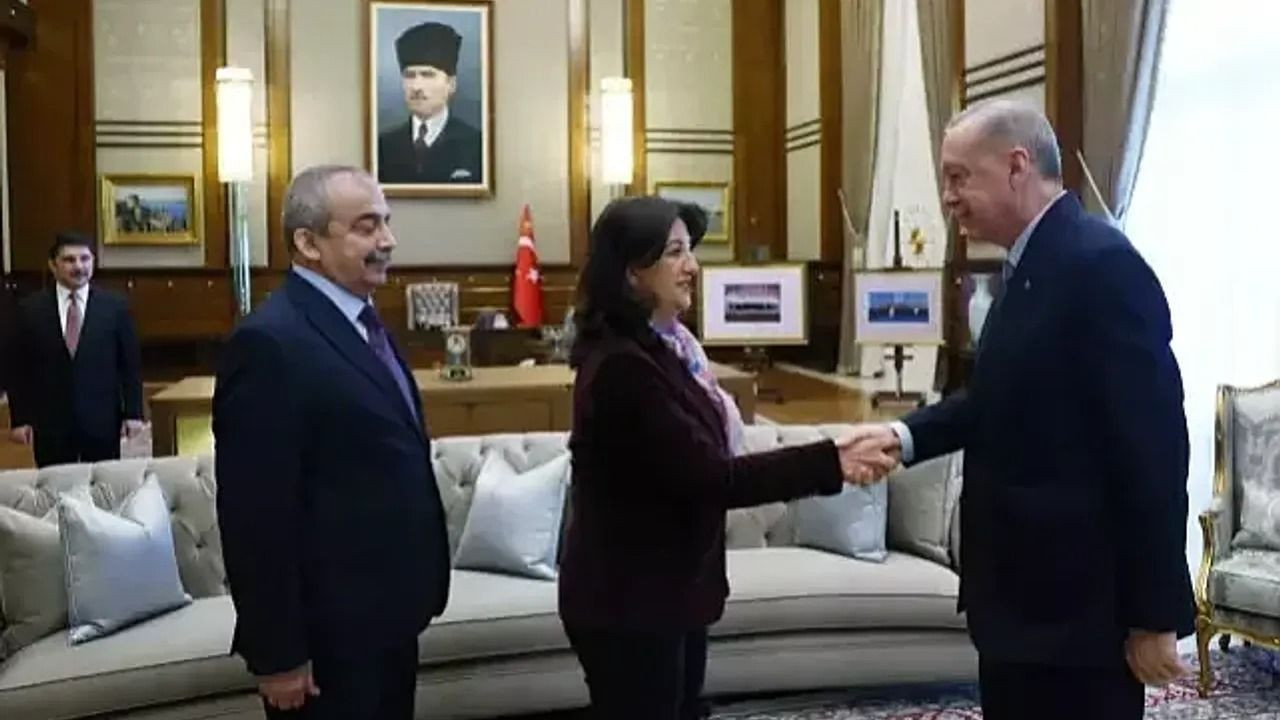 Cumhurbaşkanı Erdoğan-DEM görüşmesinin tarihi belli oldu - Sayfa 4