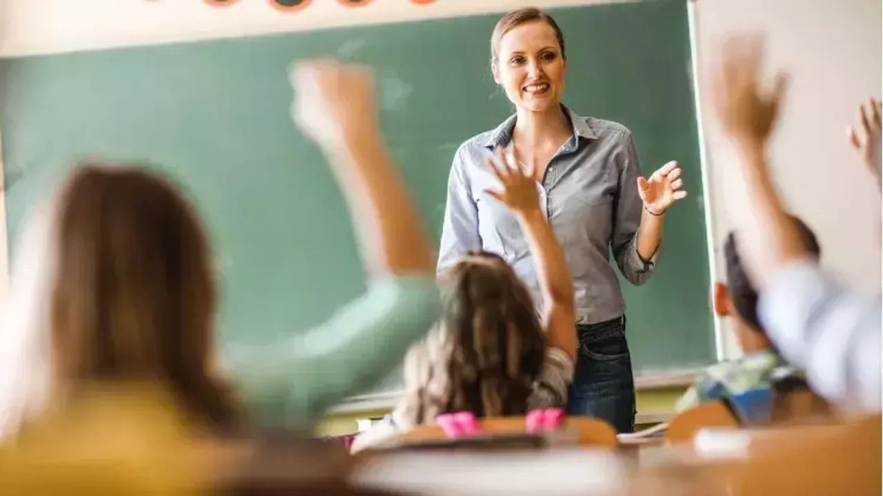 2025 Ek ders ücretleri zamlandı! İşte güncel ek ders tarifesi... - Sayfa 1