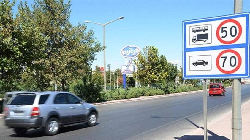 Hız sınır bölgeleri ve eski trafik levhaları değişiyor: Resmi Gazete'de yayımlandı - Sayfa 7