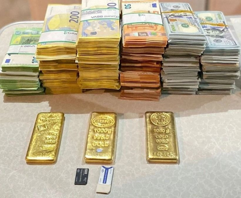 Manavgat Belediyesi rüşvet soruşturması: Euro, dolar ve külçe altınlar depoda bulundu - Sayfa 2