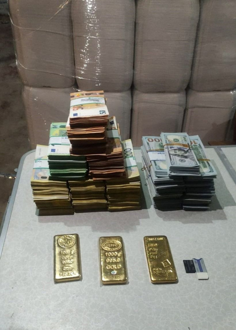 Manavgat Belediyesi rüşvet soruşturması: Euro, dolar ve külçe altınlar depoda bulundu - Sayfa 5