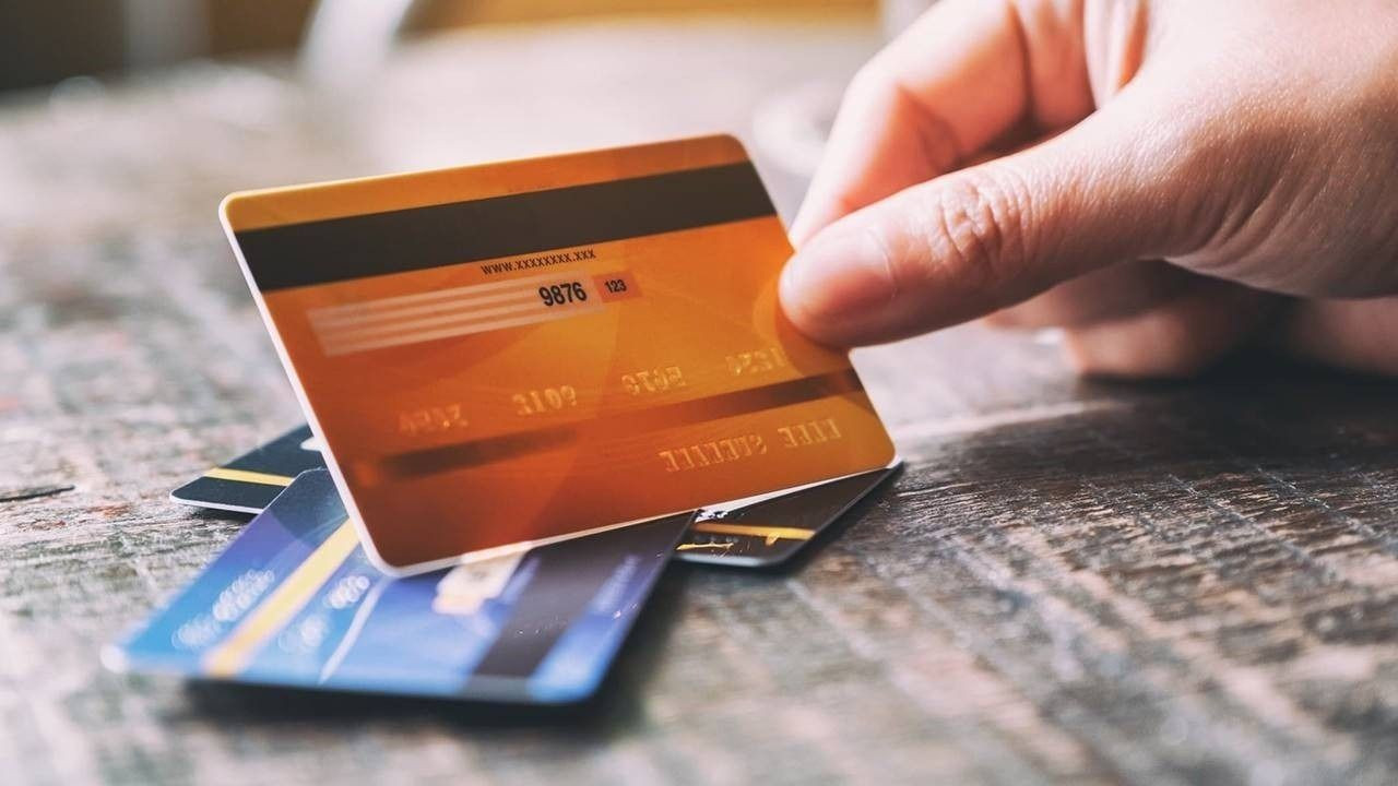 Kredi kartı ve nakit avans faizlerinde indirim: Bankaların ticari kredi koşulları da değişti - Sayfa 17