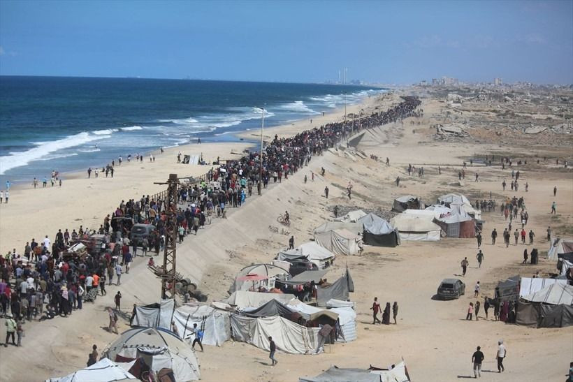 Gazze’de ateşkes başladı, binlerce Filistinli evlerine dönüyor - Sayfa 8