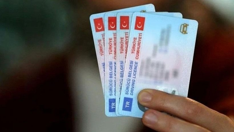 Eski tip ehliyetler için son tarih yaklaşıyor: Geçersiz sayılacak - Sayfa 1