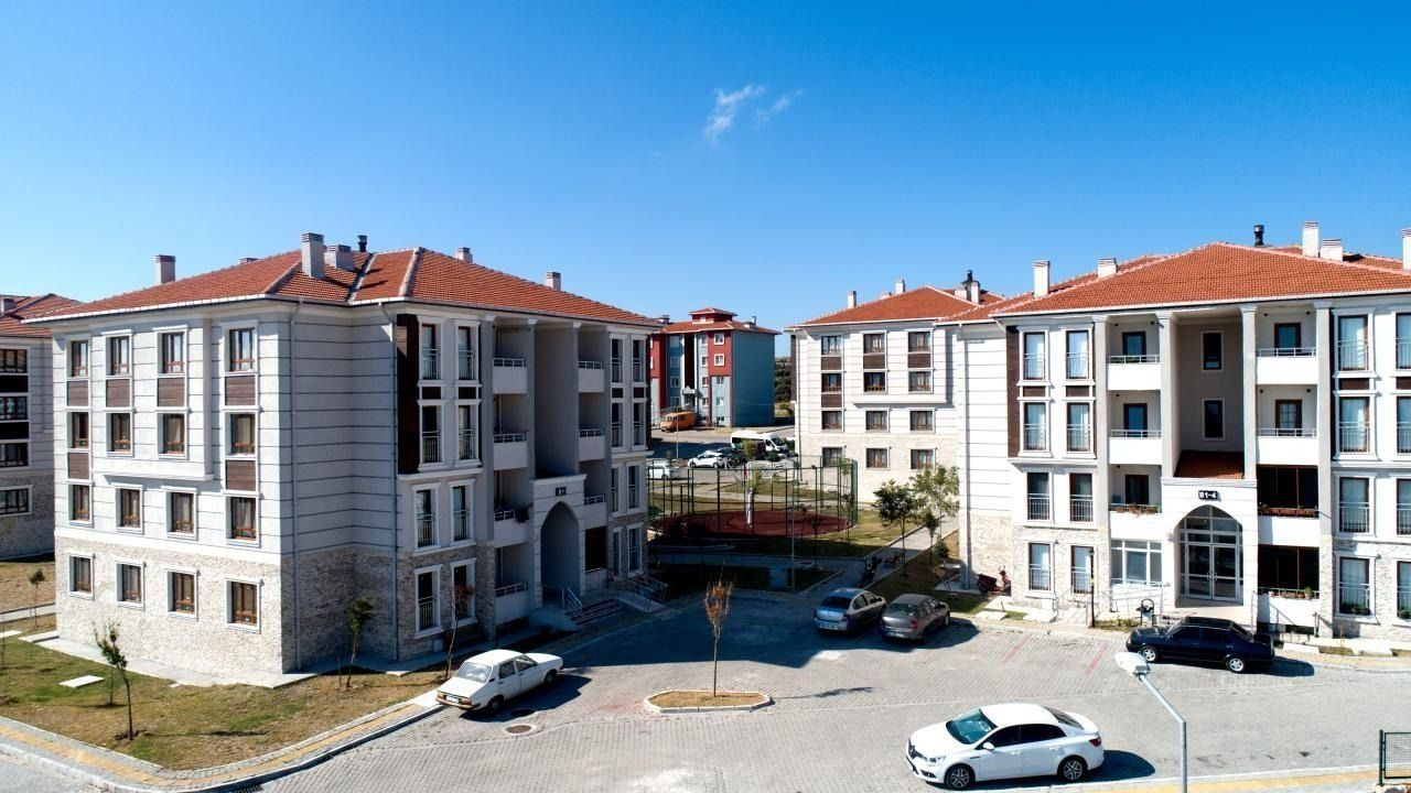 500 bin konut projesinde fiyatlar belli oldu: Kuraya katılmak için 'ikamet' şartı var - Sayfa 3