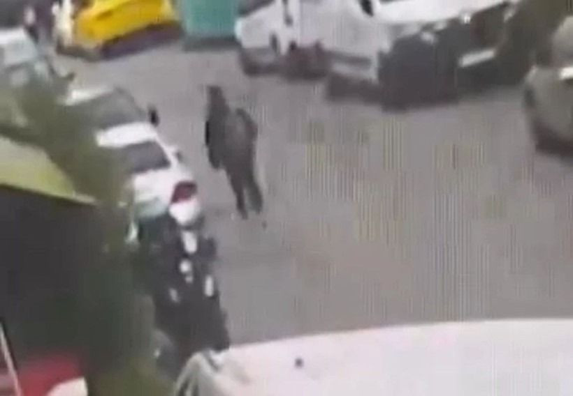 Beyoğlu’nda okul yolunda dehşet! Sokak ortasında bıçakladı! İkisi de 13 yaşında... - Sayfa 4