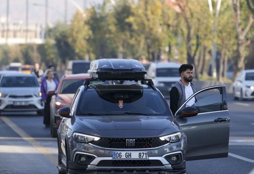 Türkiye 10 Kasım’da Ata’sını saygı ve özlemle andı - Sayfa 3