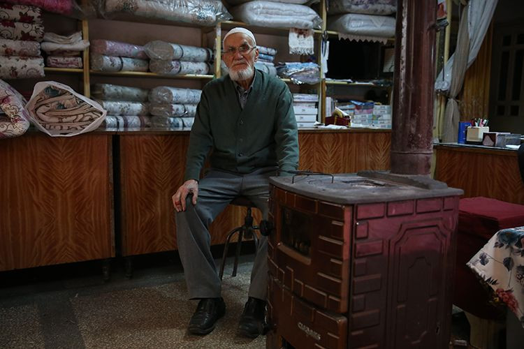 72 yıllık sadakat: İğneyle kuyu kazan değil, sevgi dokuyan Şerafettin Dede - Sayfa 2