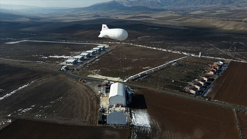 "Uçan karakol" GÖKÇERİ sınırları zorluyor - Sayfa 8