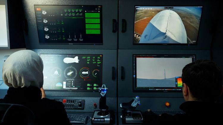 "Uçan karakol" GÖKÇERİ sınırları zorluyor - Sayfa 11