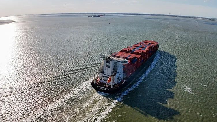 ABD’nin ‘çok uluslu koalisyon’ planı ortaya çıktı: Hürmüz’de güvenliği böyle sağlayacaklar! - Sayfa 18