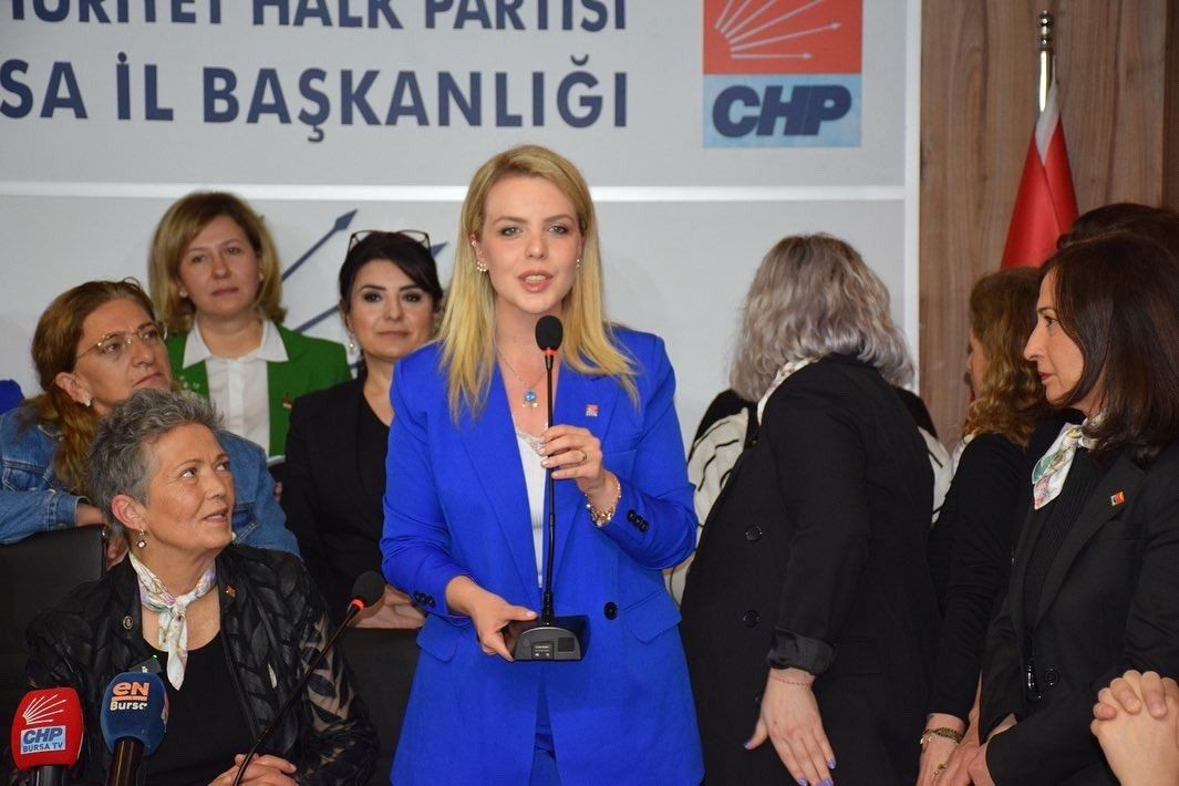 Siyasette "otel odası" tartışması! Genç avukat ateş püskürdü: Alçaksınız, şerefsizsiniz! - Sayfa 1