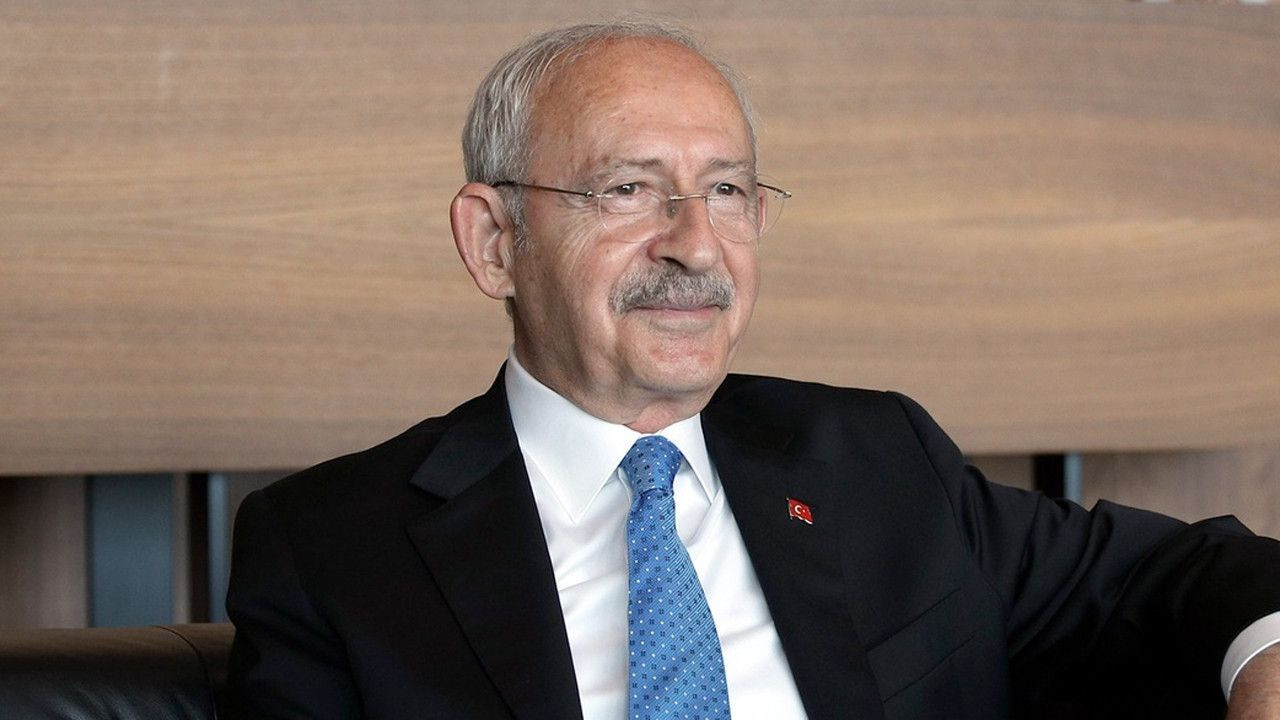 Kılıçdaroğlu 2,5 yıl sonra CHP Genel Merkezi önünde patladı: Partiyi kimler pavyon masalarına meze etti? - Sayfa 9