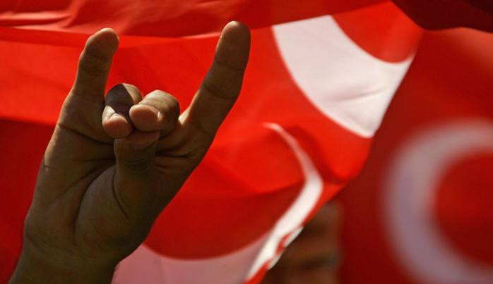 Aydında 460 kişi MHPden istifa etti