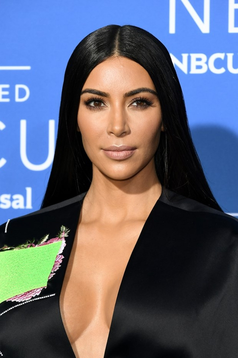 Kim Kardashian taşıyıcı anne ile anlaştı - Sayfa 5