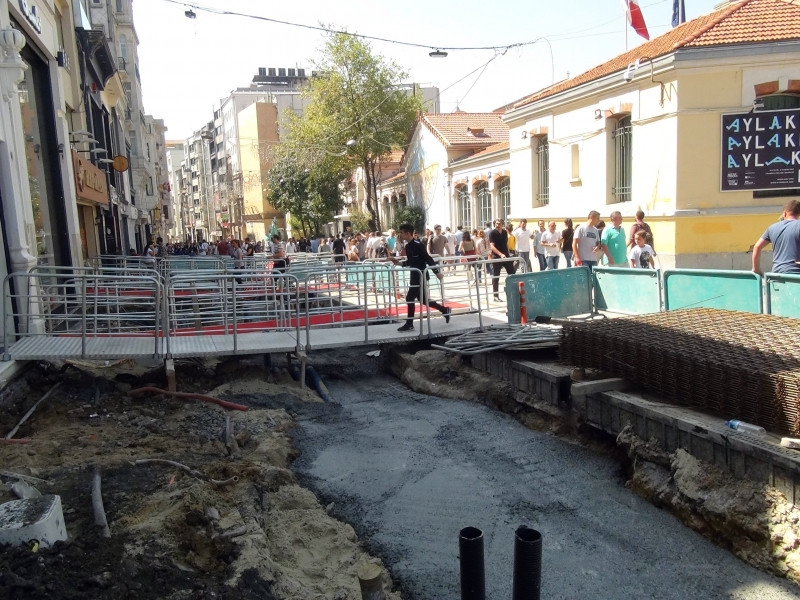 Taksim'i fareler bastı - Sayfa 4