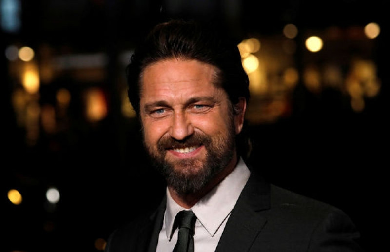 Gerard Butler  (Kral Leonidas)  motosiklet kazası geçirdi - Sayfa 1